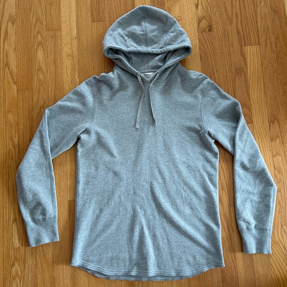 Reigning Champ Scalloped Hem Sweatshirt Medium